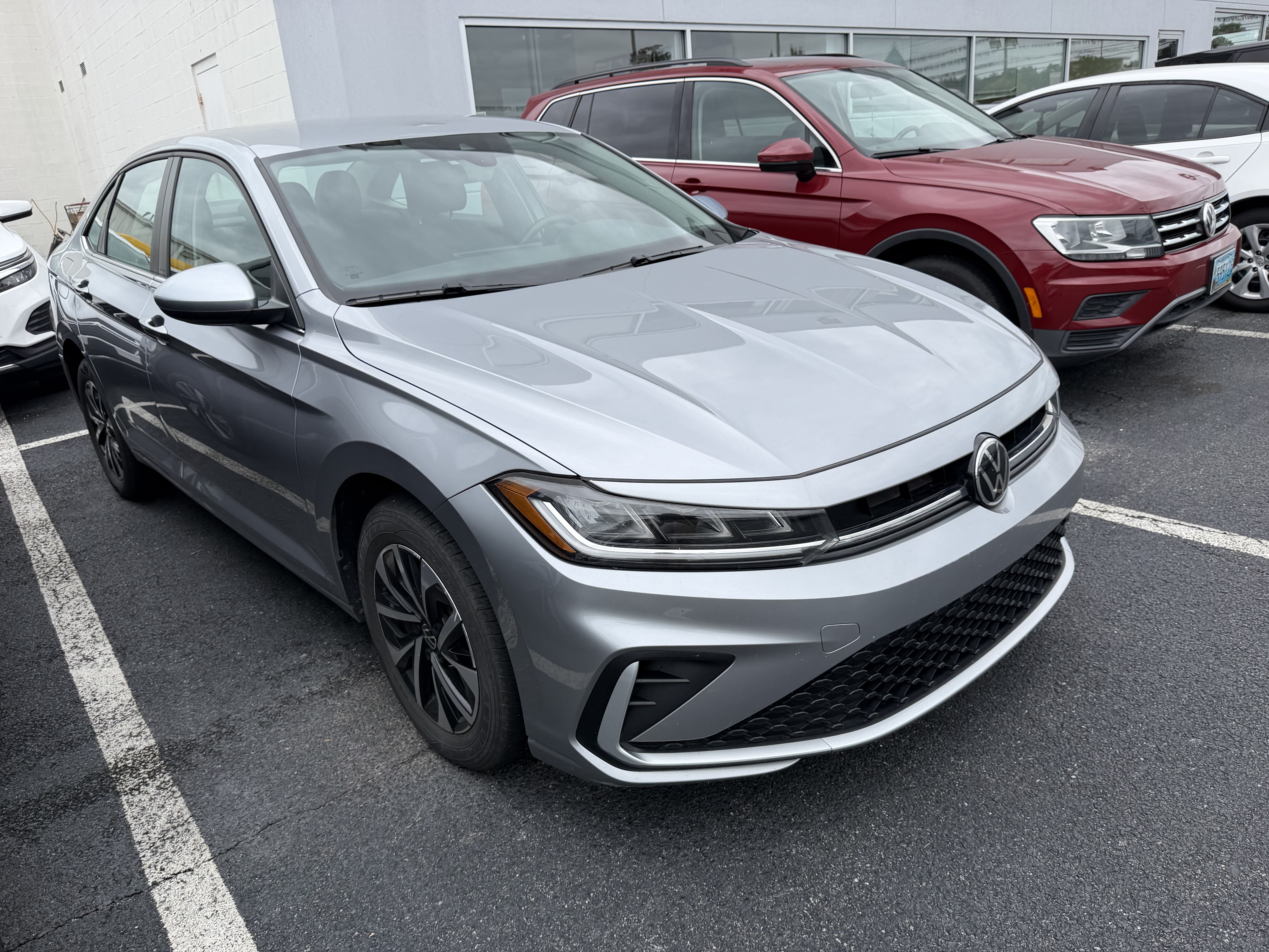 Used 2025 Volkswagen Jetta S FWD image 5