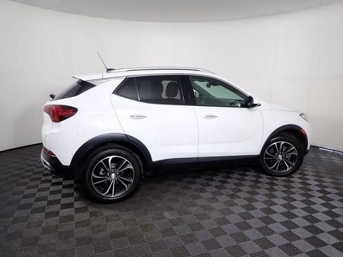 Used 2021 Buick Encore GX Essence AWD/4WD image 17