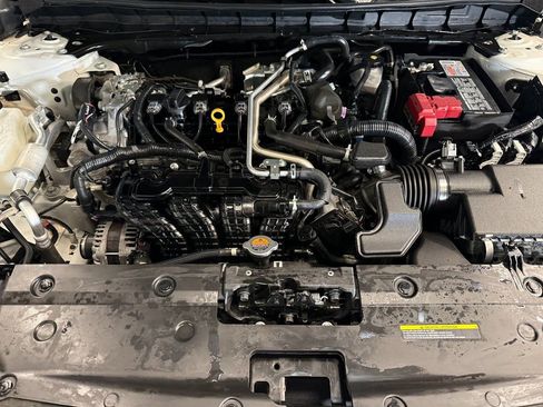 Used 2022 Nissan Altima 2.5 SR AWD/4WD image 22