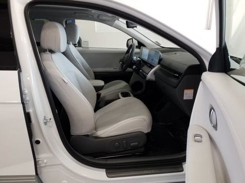 Certified 2024 Hyundai Ioniq 5 Limited RWD image 16