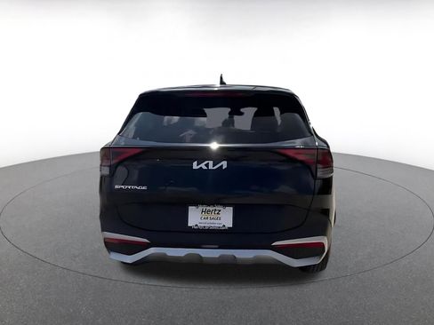 Used 2025 Kia Sportage LX image 12