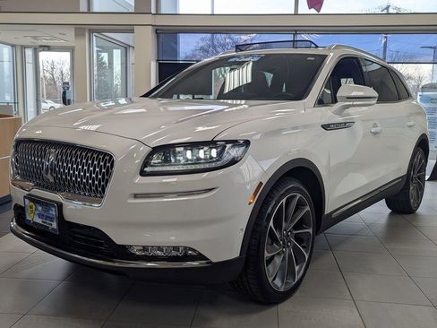 Used 2023 Lincoln Nautilus Reserve AWD/4WD image 1