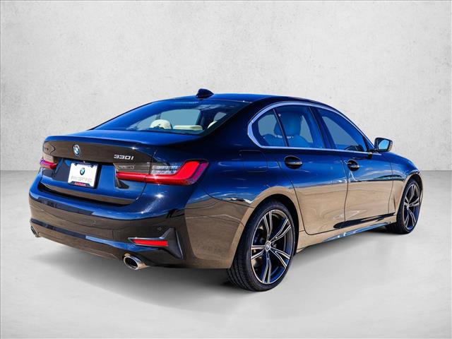 Used 2022 BMW 330i xDrive Sedan w/ Premium Package AWD/4WD image 5