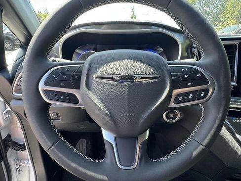 New 2026 Chrysler Pacifica Select image 18