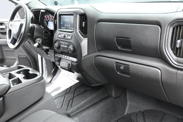 Used 2021 Chevrolet Silverado 1500 Custom w/ Custom Max Trailering Package AWD/4WD image 32