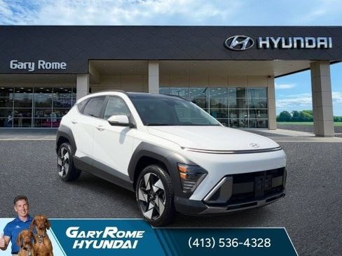 Used 2024 Hyundai Kona Limited AWD/4WD image 2