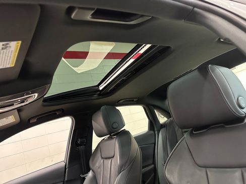 Used 2023 Audi A4 2.0T Premium Plus image 9