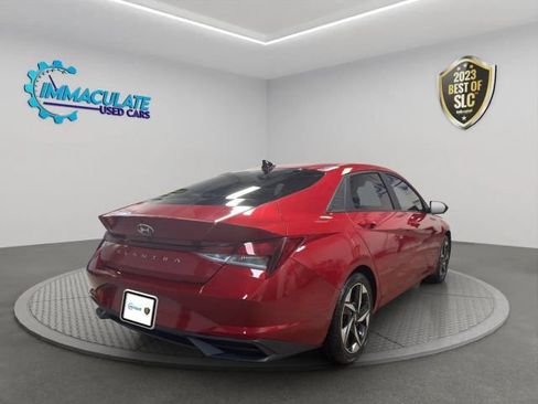 Used 2023 Hyundai Elantra SEL w/ Convenience Package FWD image 5