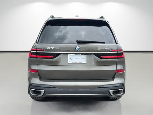 New 2027 BMW X7 xDrive40i w/ M Sport Package AWD/4WD image 4