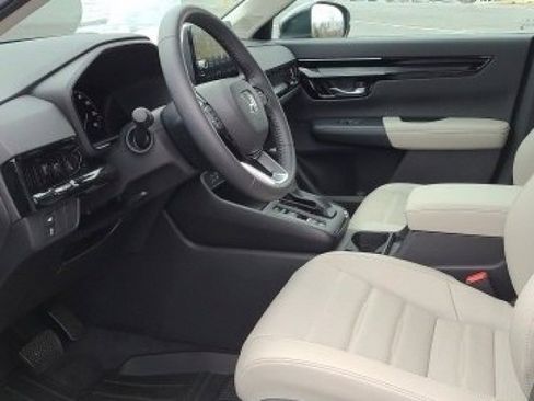 Used 2025 Honda CR-V EX-L image 17