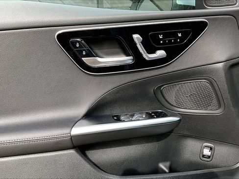 New 2026 Mercedes-Benz C 300 Sedan image 15