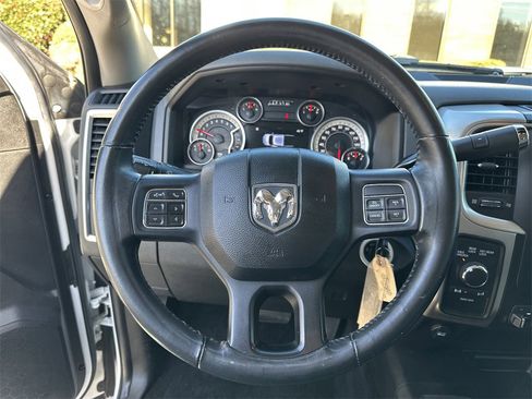 Used 2016 RAM 2500 Power Wagon w/ Luxury Group image 11