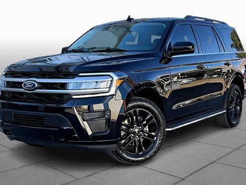 Certified 2022 Ford Expedition XLT image 34