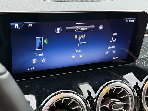 Certified 2025 Mercedes-Benz GLB 250 4MATIC image 30