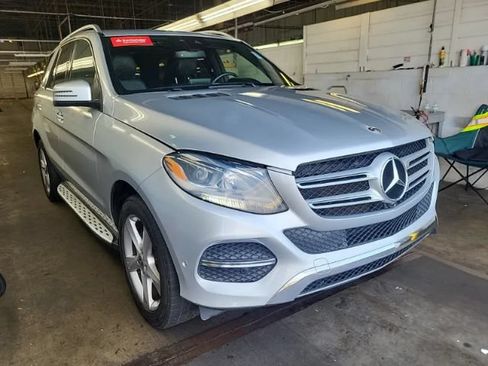 Used 2018 Mercedes-Benz GLE 350 image 4