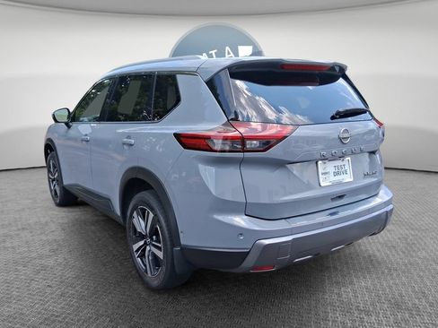 Used 2024 Nissan Rogue SL w/ SL Premium Package AWD/4WD image 6