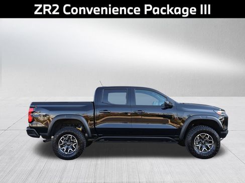 Used 2024 Chevrolet Colorado ZR2 w/ ZR2 Convenience Package III AWD/4WD image 6