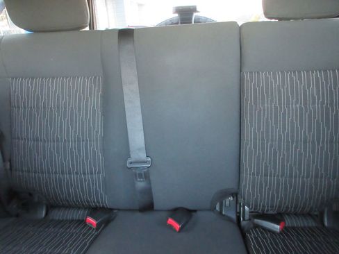 Used 2012 Jeep Wrangler Unlimited Sport image 21