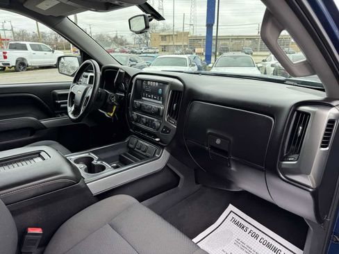 Used 2018 Chevrolet Silverado 1500 LT w/ All Star Edition image 26