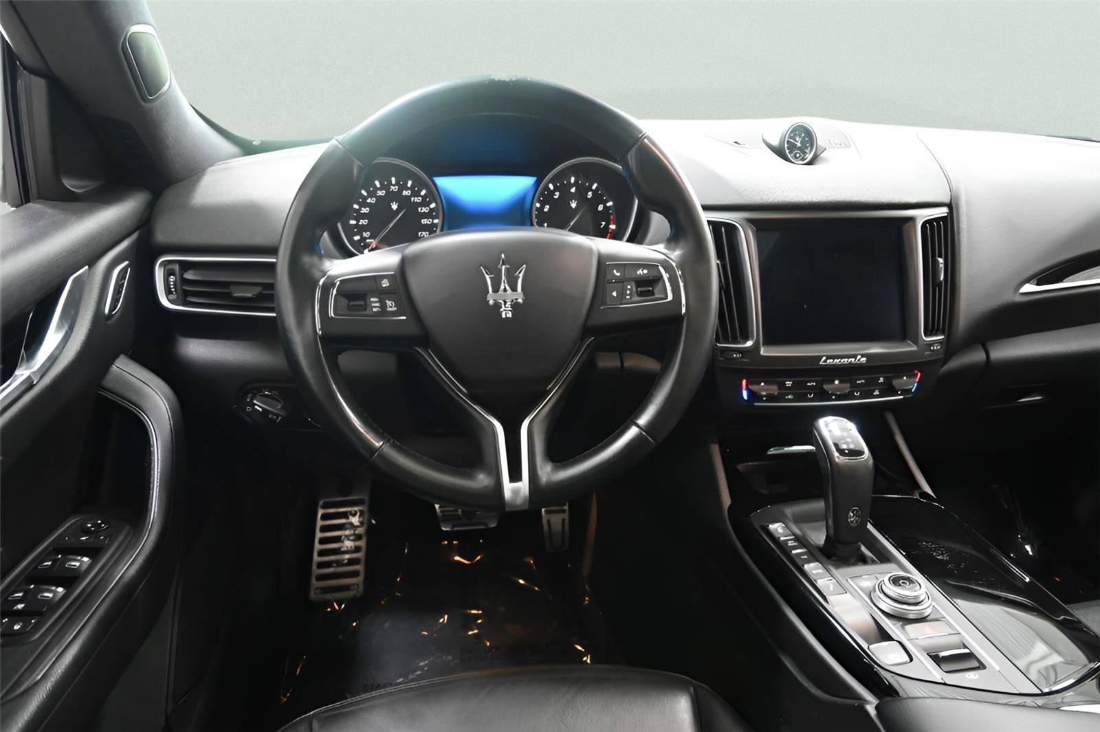 Used 2019 Maserati Levante AWD/4WD image 11