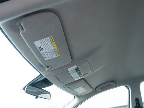 Used 2024 Nissan Altima 2.5 SR image 17