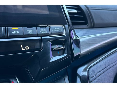 Certified 2024 Honda Odyssey Elite image 31