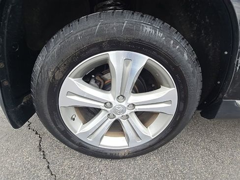 Used 2013 Toyota Highlander Limited image 8
