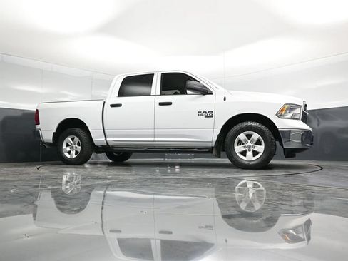 Used 2022 RAM 1500 Classic SLT AWD/4WD image 51