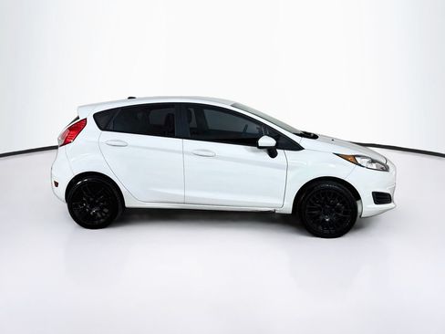 Used 2018 Ford Fiesta SE FWD image 8