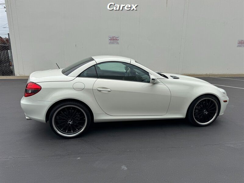 Used 2010 Mercedes-Benz SLK 350 image 20