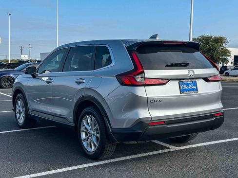 Certified 2024 Honda CR-V EX image 8