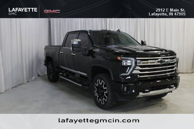 Used 2025 Chevrolet Silverado 2500 High Country AWD/4WD image 1