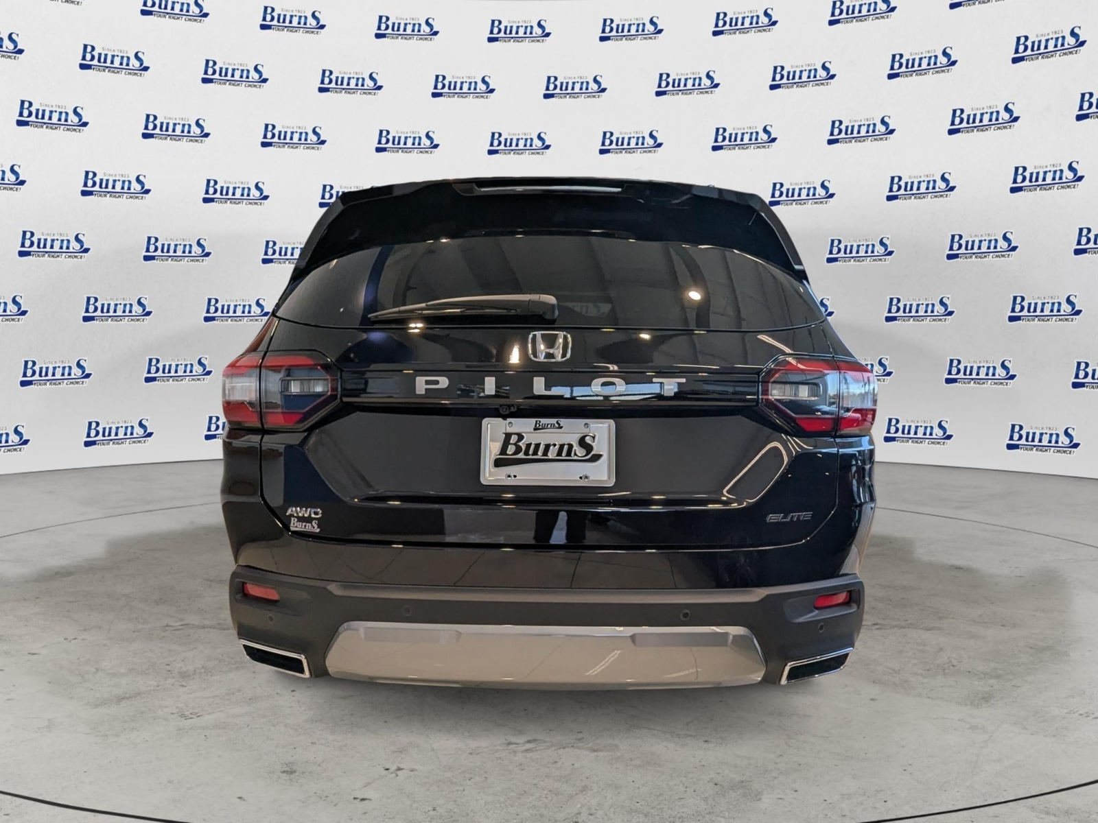 New 2026 Honda Pilot Elite image 3
