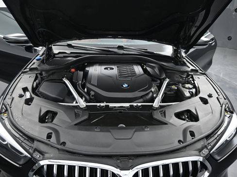 Used 2020 BMW 840i xDrive Coupe w/ Driving Assistance Package image 14