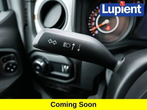 Used 2025 Jeep Wrangler Unlimited Sport AWD/4WD image 26