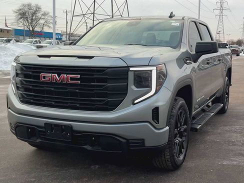 Certified 2025 GMC Sierra 1500 Pro w/ Graphite Edition image 7