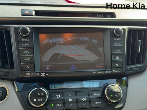 Used 2017 Toyota RAV4 Platinum image 21