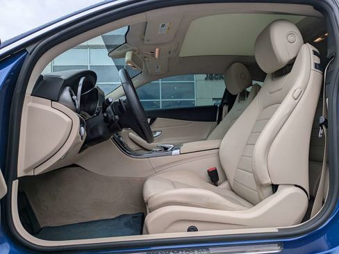Used 2017 Mercedes-Benz C 300 Coupe image 2