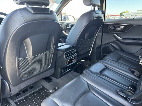 Used 2023 Audi Q7 3.0T Premium Plus AWD/4WD image 18
