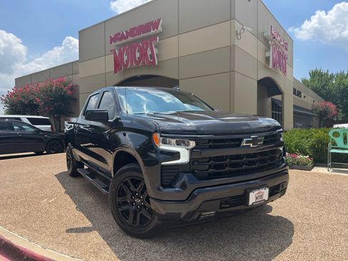 Used 2024 Chevrolet Silverado 1500 RST RWD image 1