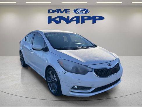 Used 2016 Kia Forte EX image 1