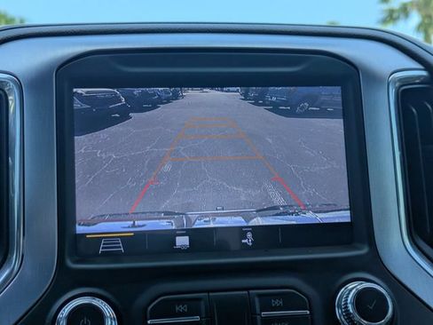 Used 2019 GMC Sierra 1500 SLT w/ SLT Premium Package AWD/4WD image 19