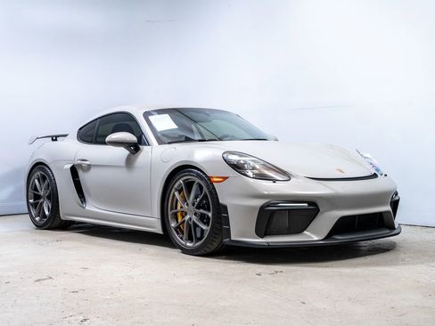 Certified 2021 Porsche 718 Cayman GT4 RWD image 9