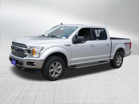 Used 2019 Ford F150 XLT w/ Equipment Group 302A Luxury AWD/4WD image 3