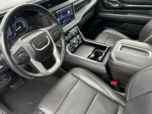 Used 2021 GMC Yukon Denali image 12