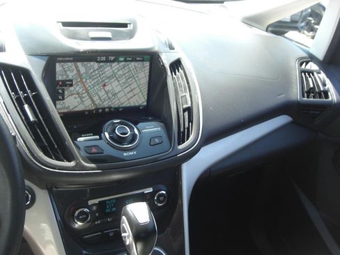 Used 2015 Ford C-MAX SEL image 7