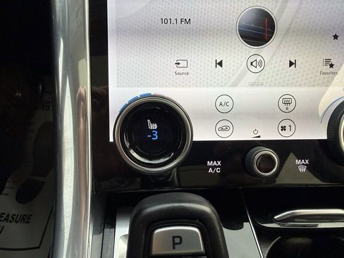 Used 2020 Land Rover Range Rover Sport HSE Dynamic image 41