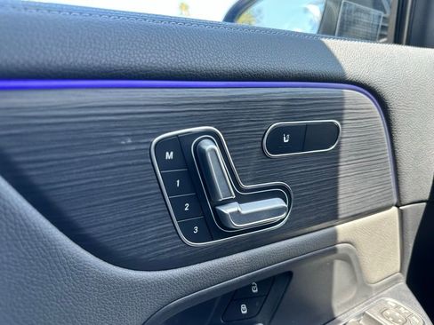 Used 2021 Mercedes-Benz GLA 250 4MATIC w/ AMG Line Exterior image 17