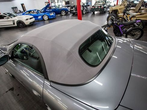 Used 2003 Porsche Boxster S image 8