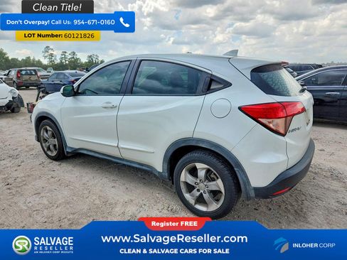 Used 2017 Honda HR-V LX image 3